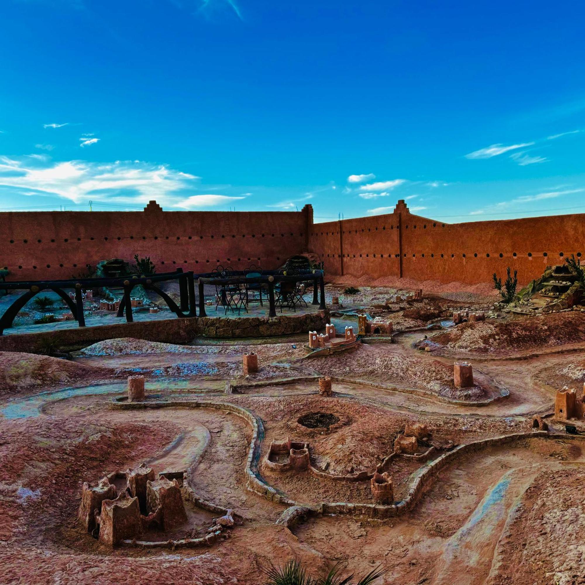 Bed and Breakfast Complexe L'Oasis Erfoud Exterior foto